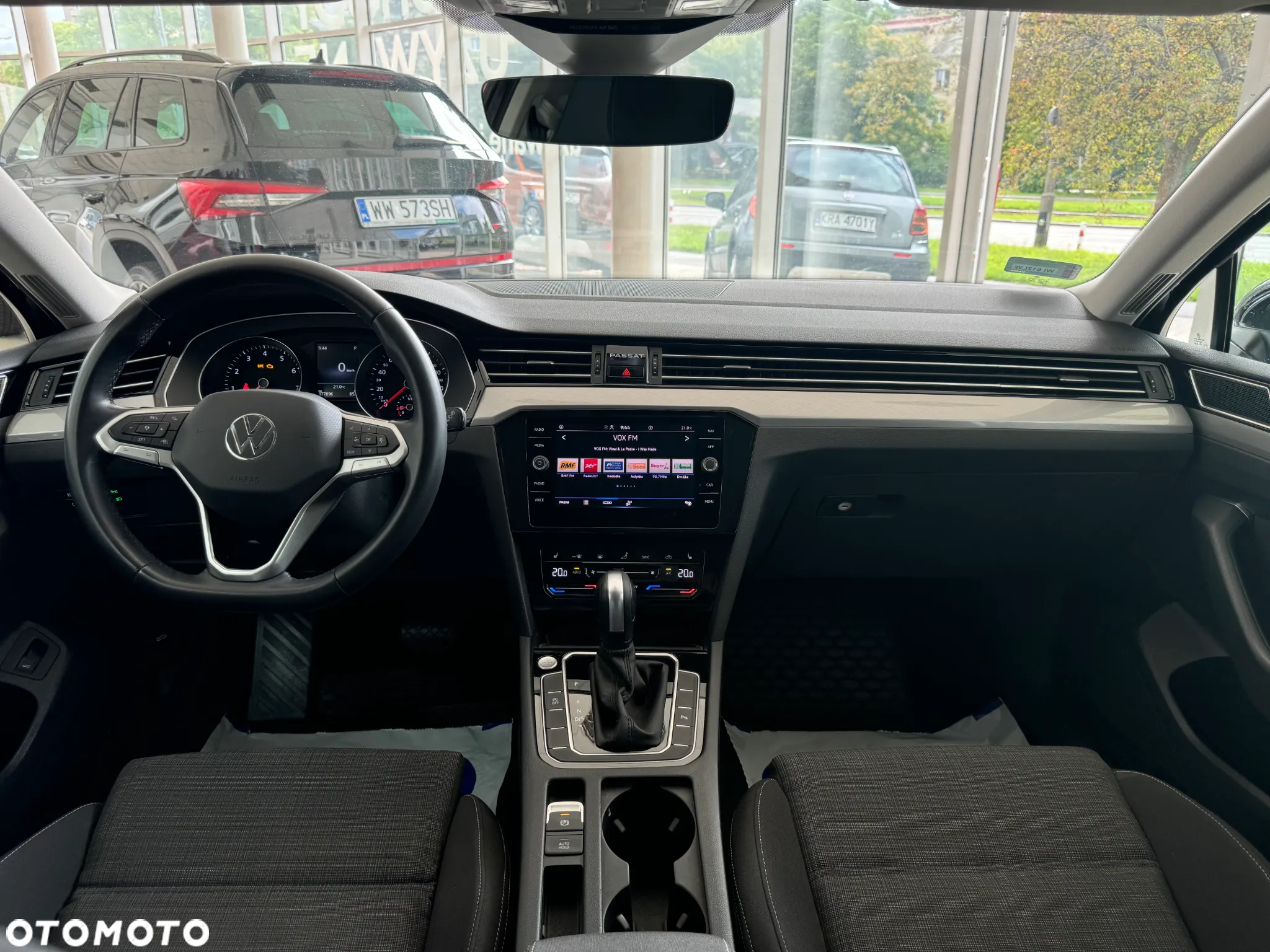 Volkswagen Passat 2.0 TSI Business DSG - 22
