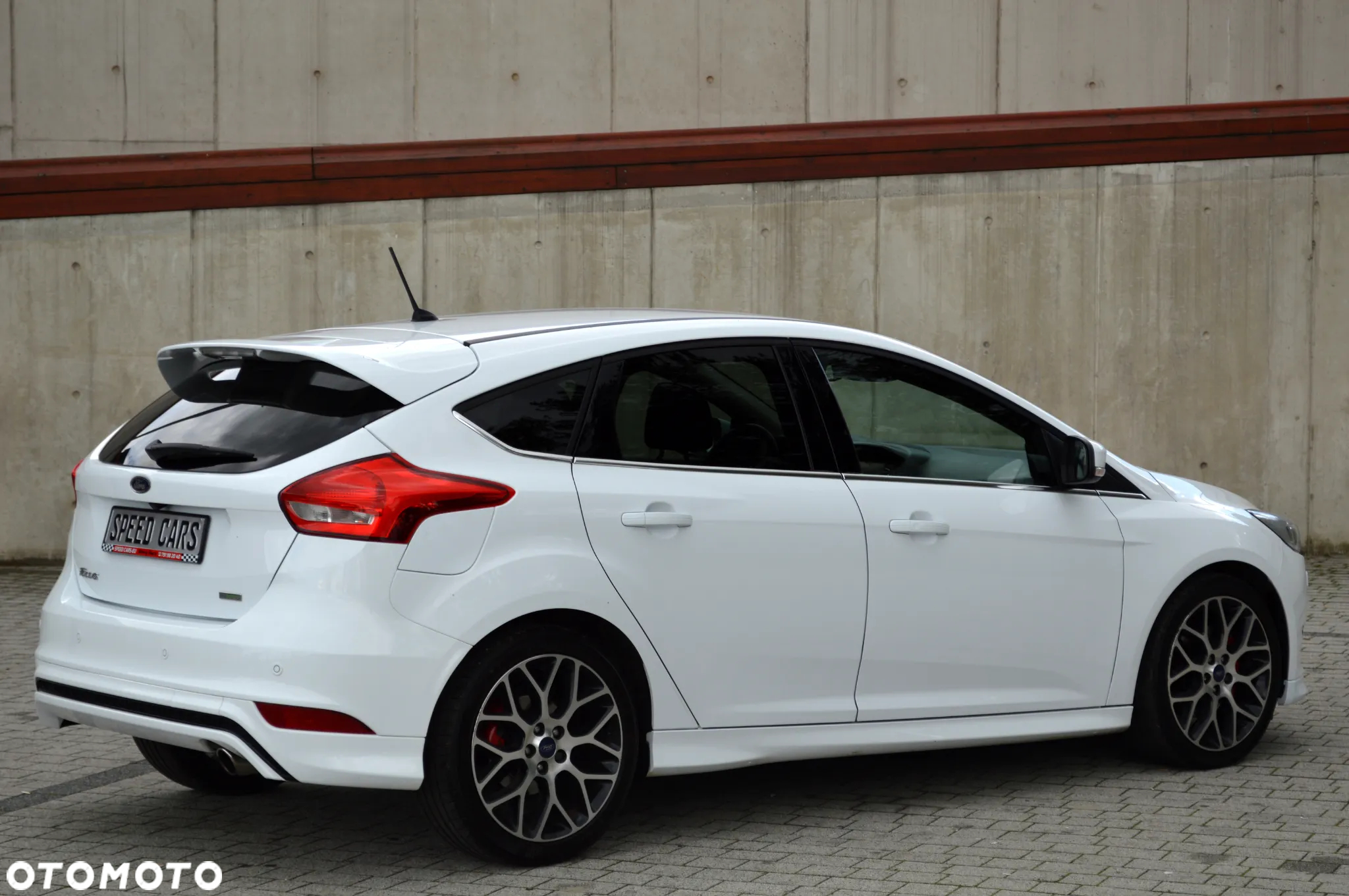 Ford Focus 1.5 EcoBoost ST-Line - 4