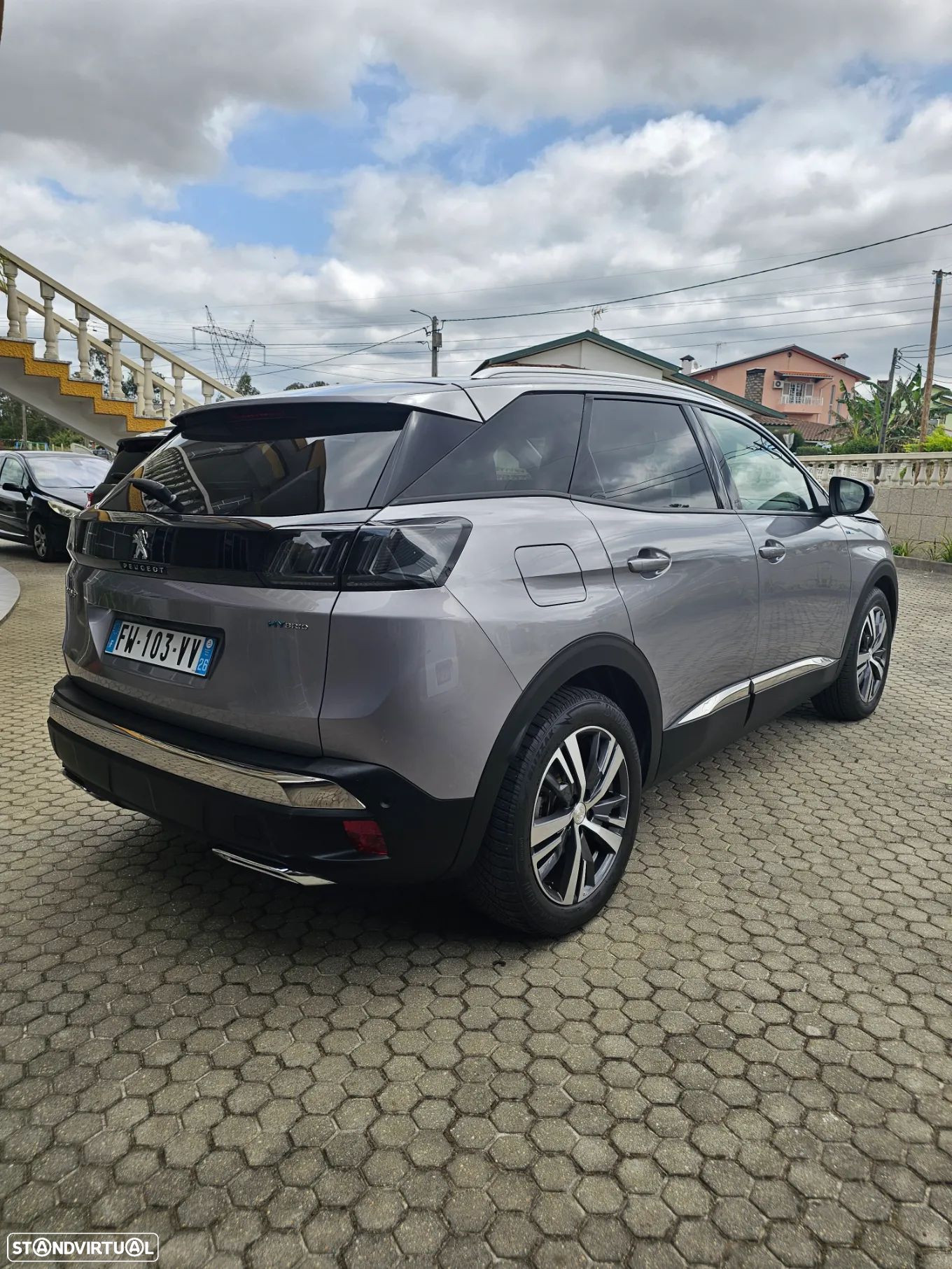 Peugeot 3008 1.6 Hybrid Allure e-EAT8 - 1