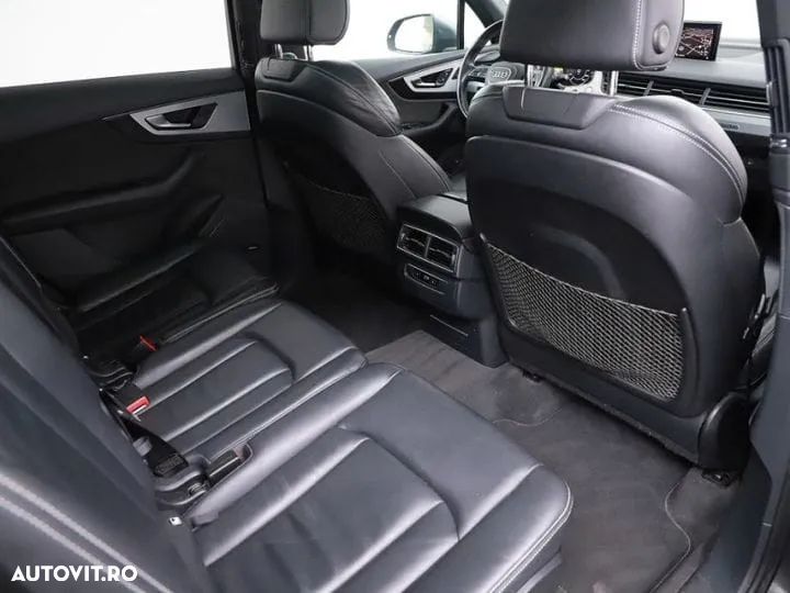 Audi Q7 - 23