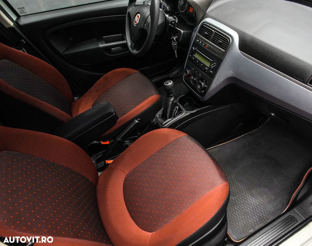 Fiat Punto 1.2 Classico - 11