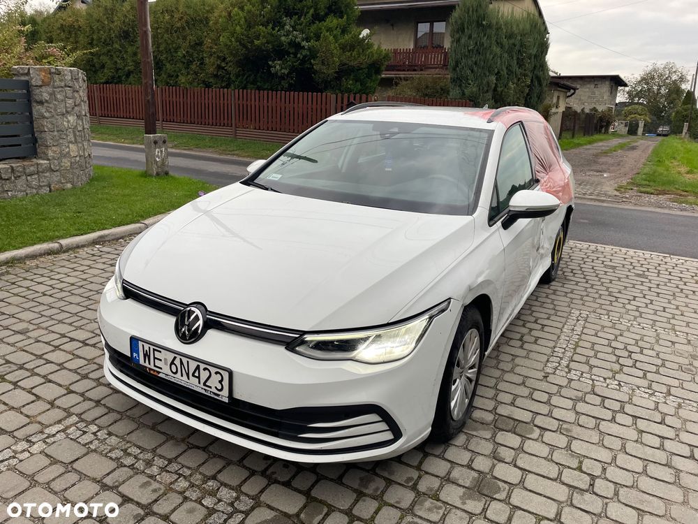 Volkswagen Golf VIII 1.0 TSI Life - 2