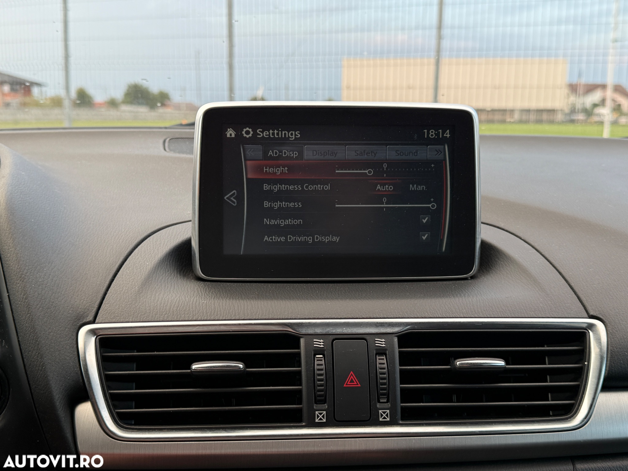 Mazda 3 SKYACTIV-G 120 NAKAMA - 14