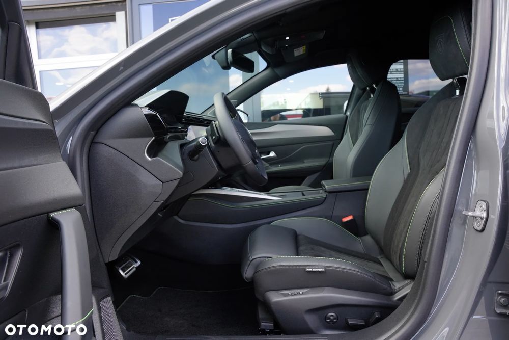 Peugeot 308 1.5 BlueHDi GT Exclusive S&S EAT8 - 8