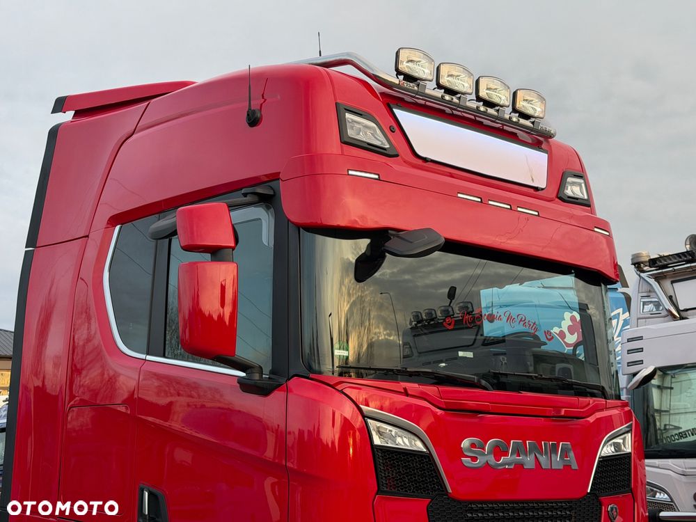 Scania 580s Scania z Niemiec ASO kontrakt serwisowy idealny stan v8 4x2 - 19