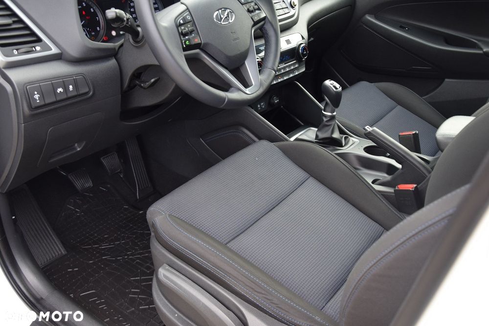 Hyundai Tucson 1.6 GDI BlueDrive Style 2WD - 7