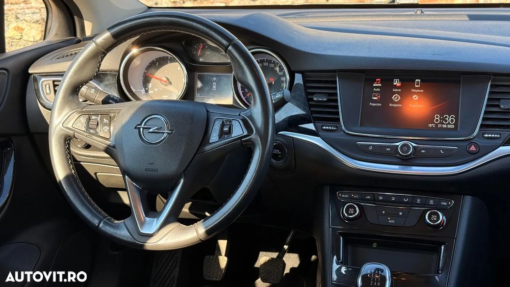 Opel Astra 1.5 D Start/Stop Business Elegance - 12