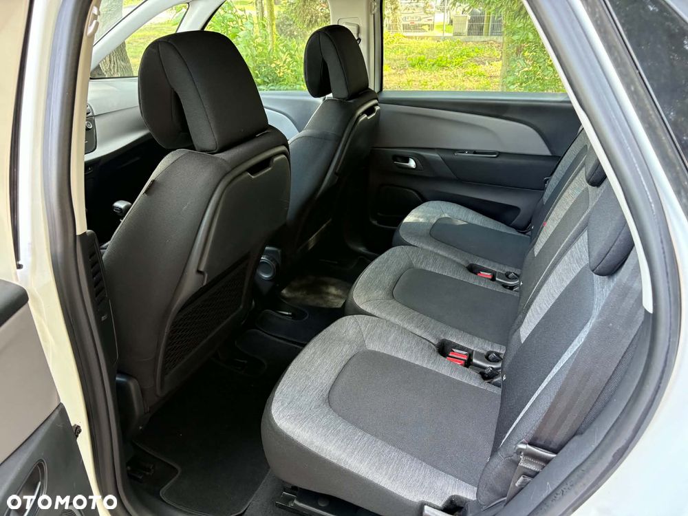 Citroën C4 SpaceTourer - 16