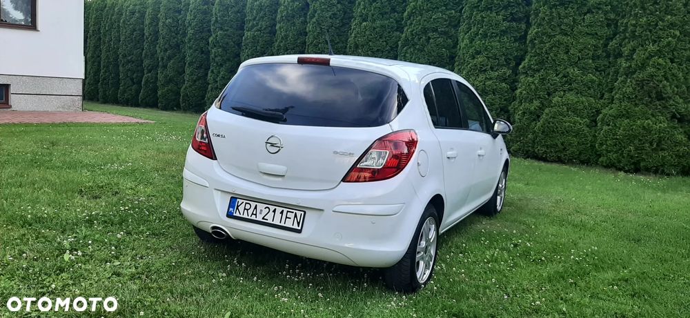Opel Corsa - 16
