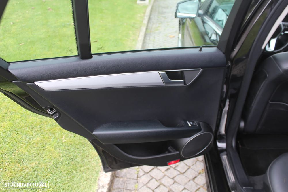 Mercedes-Benz C 220 Station CDI DPF (BlueEFFICIENCY) Avantgarde - 16