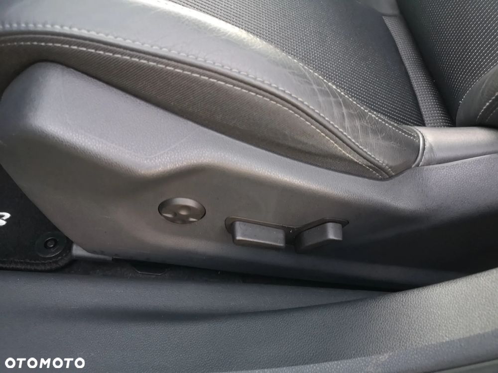 Peugeot 508 1.6 T Allure - 38