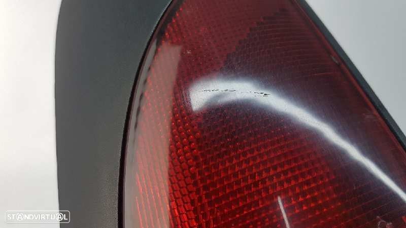 FAROLIM TRASEIRO ESQUERDO RENAULT KANGOO (F/KC0) ALIZE - 4