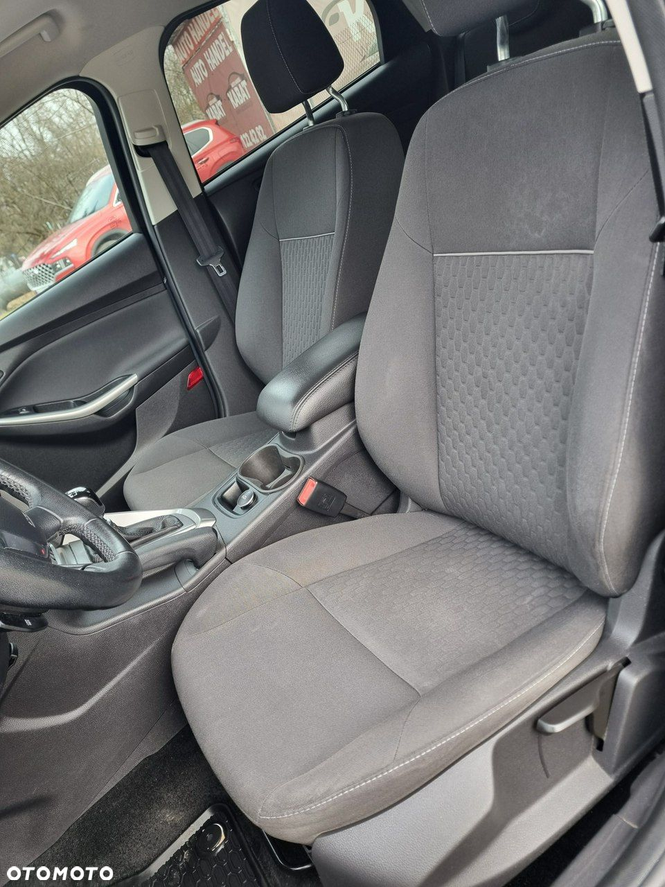 Ford Focus - 12