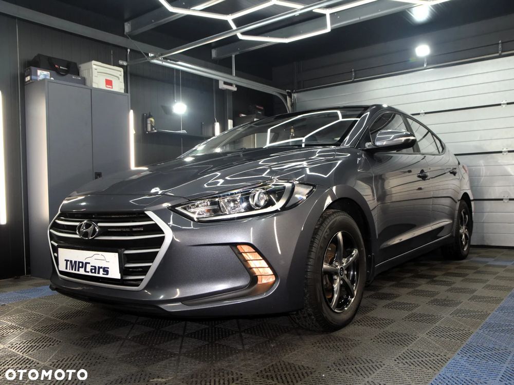 Hyundai Elantra 2018 photo 3