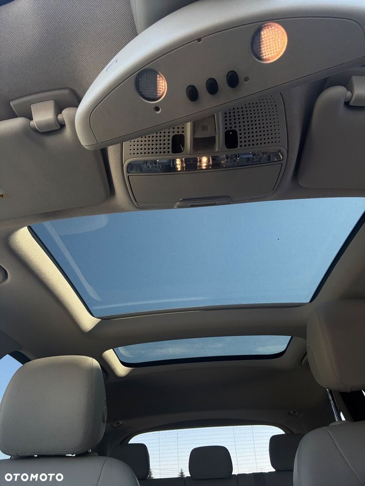 Mercedes-Benz GLC - 17