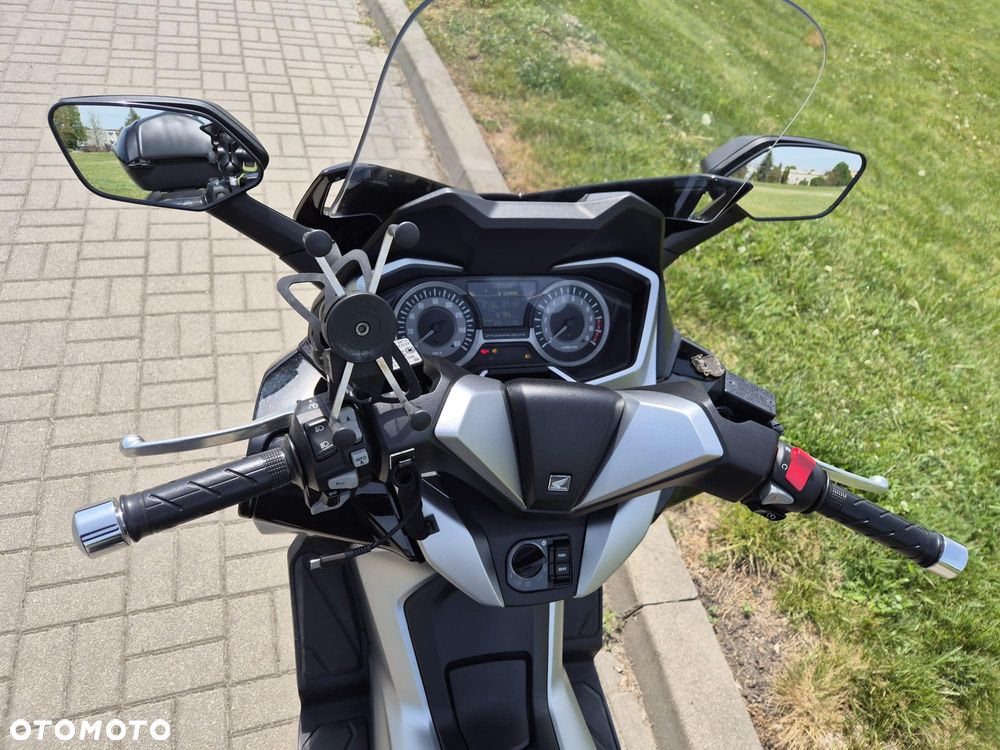 Honda NSS - 5