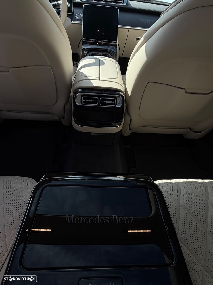 Mercedes-Benz S 580 e Longo - 31
