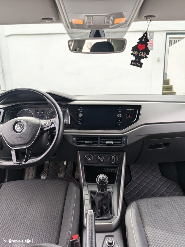 VW Polo 1.6 TDI Confortline - 2