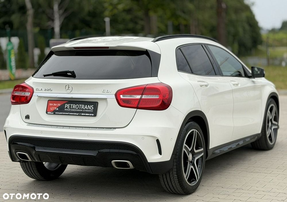Mercedes-Benz GLA 220 CDI 7G-DCT AMG Line - 13