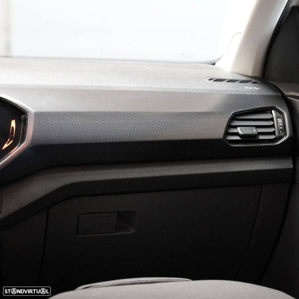VW T-Cross - 21