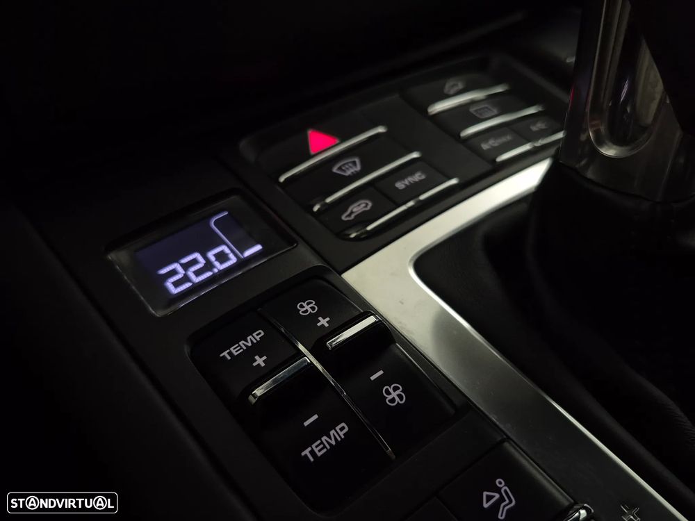 Porsche Macan S - 17