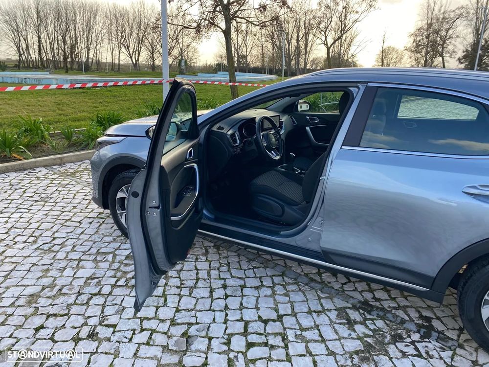Kia XCeed 1.0 T-GDI Dynamic - 5