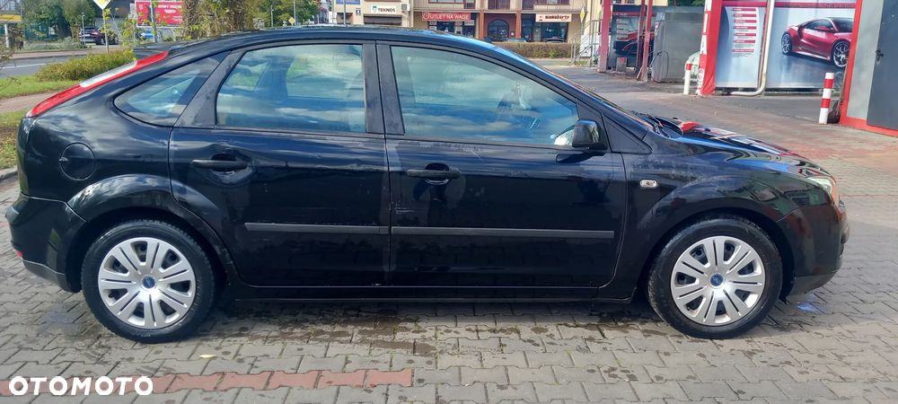 Ford Focus 1.8 TDCi Trend - 8