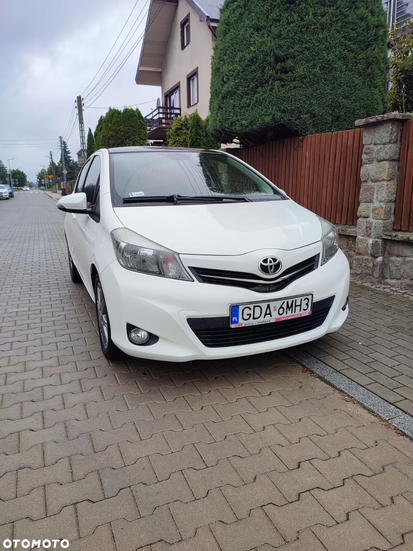 Toyota Yaris - 1