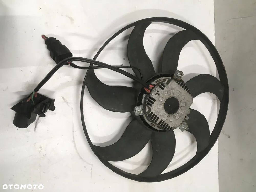 Wentylator CHŁODNICY VW Touran PASSAT B6 GOLF V 04- - 1
