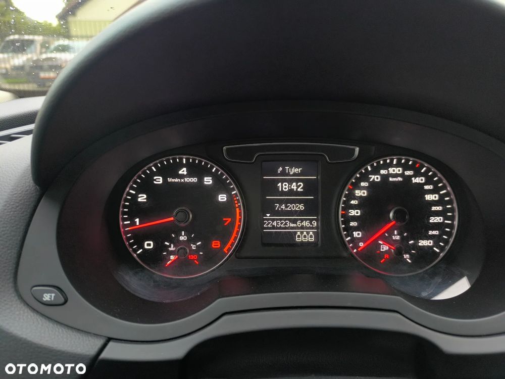Audi Q3 1.4 TFSI - 15