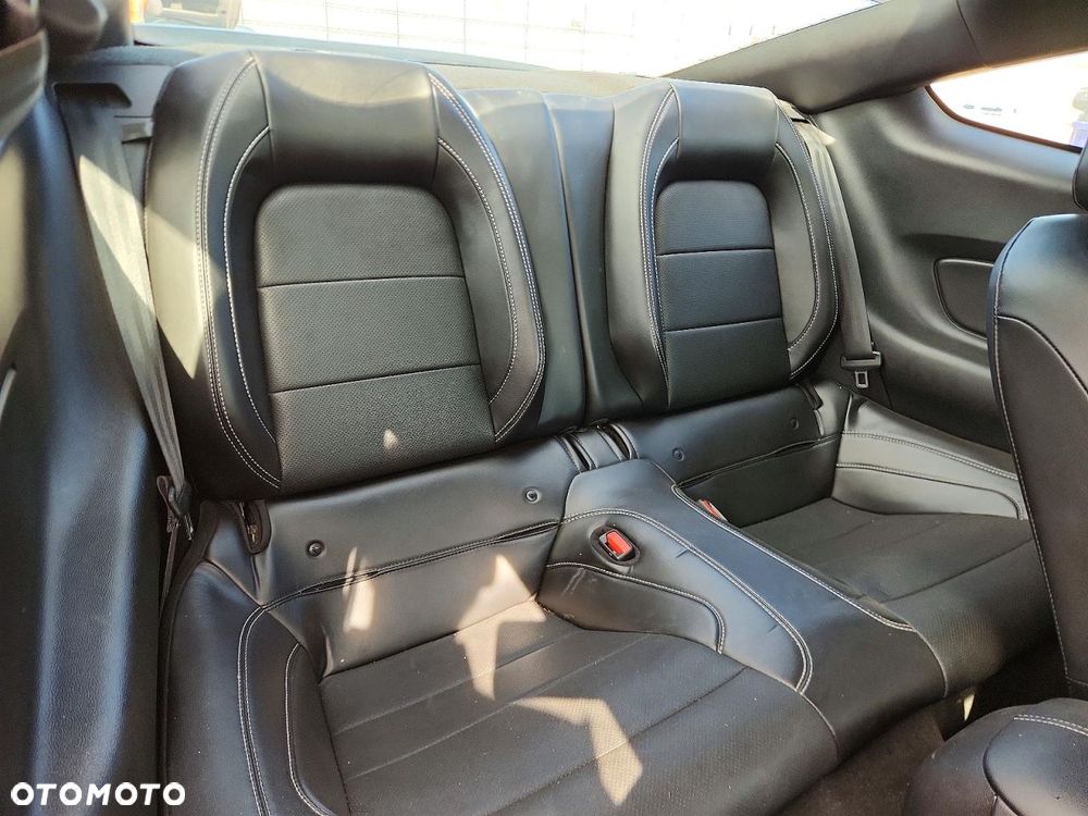 Ford Mustang 2.3 Eco Boost - 9