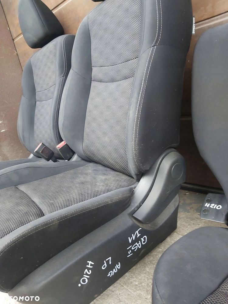 Nissan Qashqai II J11 fotel lewy prawy przód tył kanapa komplet - 16