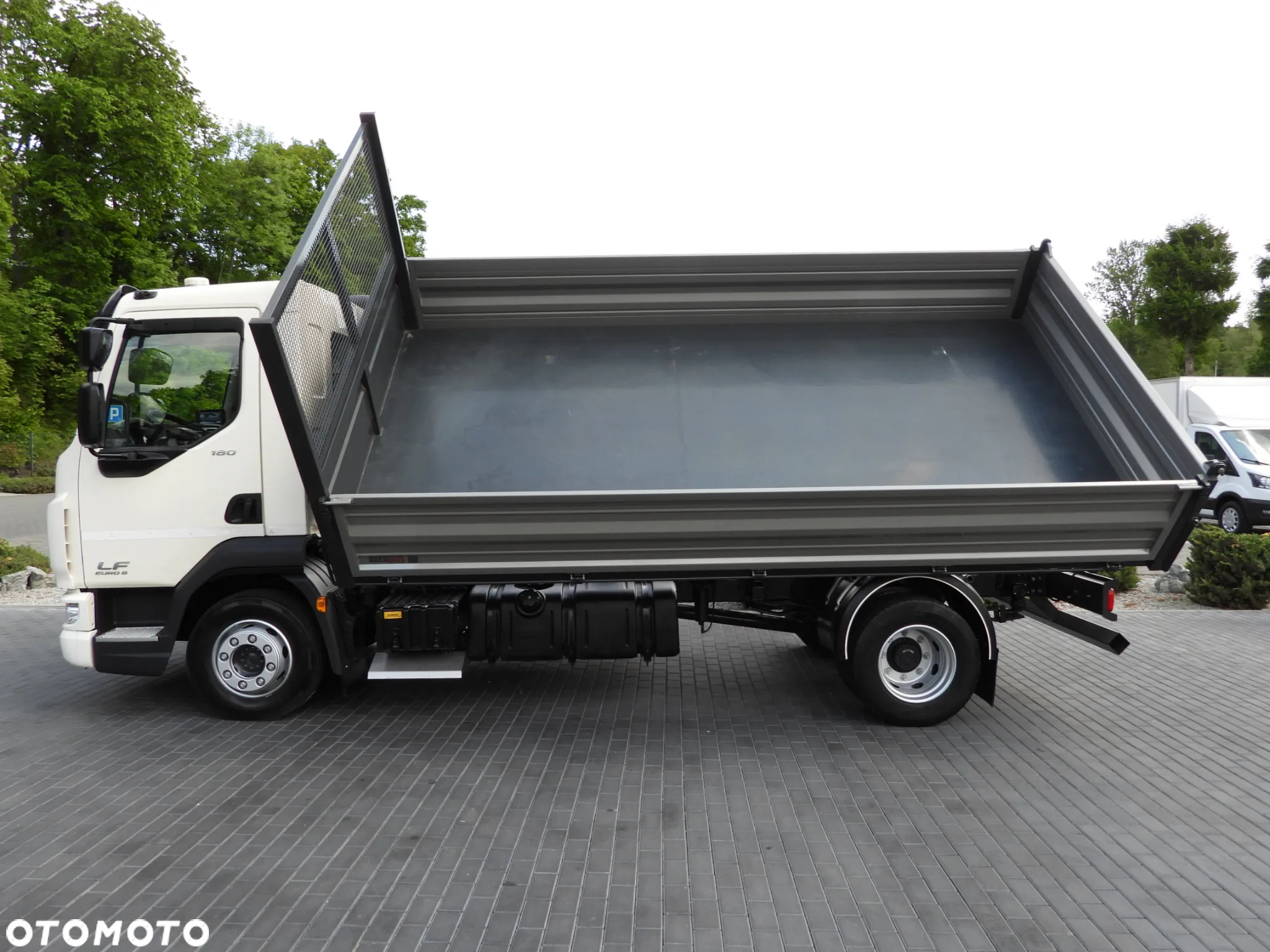 DAF LF 180 WYWROTKA TRÓJSTRONNA TEMPOMAT LEDY AUTOMAT BLIŹNIACZE KOŁA KLIMATYZACJA 180KM [ 435885 ] - 10