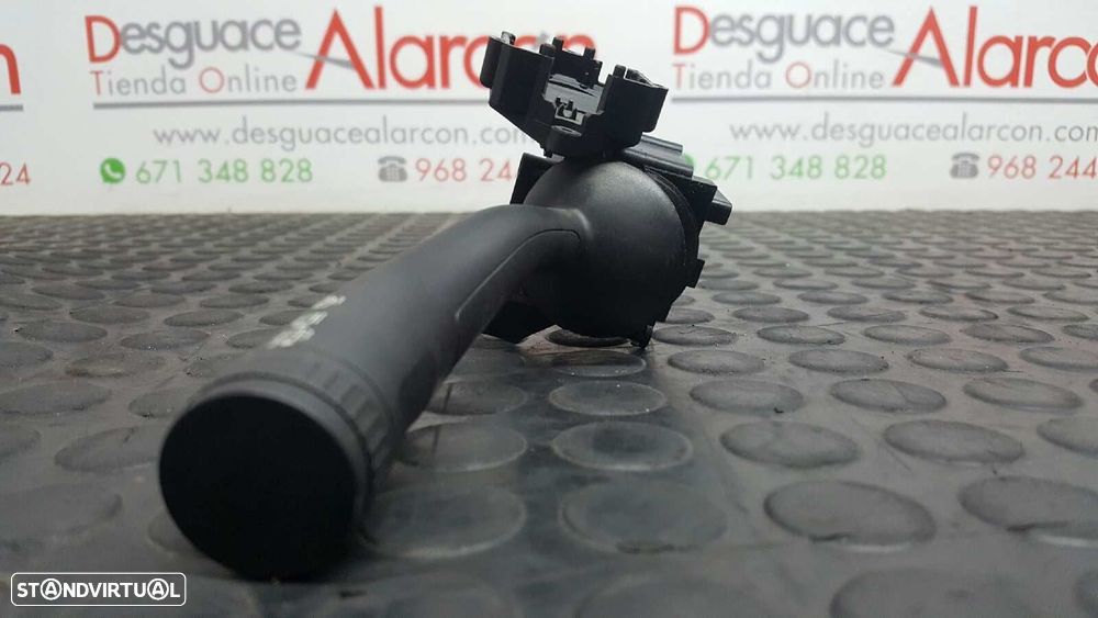 COMANDO DO LIMPA-VIDROS VOLKSWAGEN TOUAREG (7LA) TDI R5 - 7
