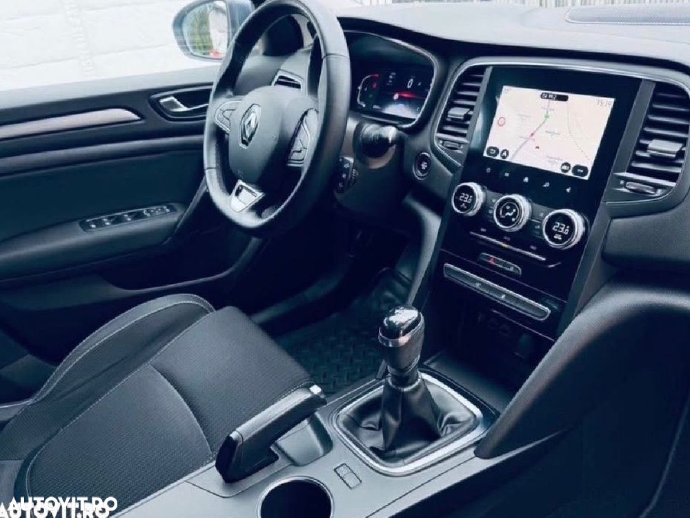 Renault Megane - 9