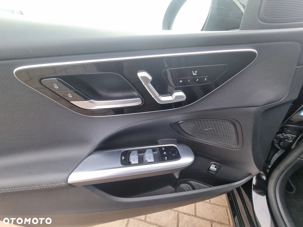 Mercedes-Benz Klasa C 300 de 4Matic 9G-TRONIC Avantgarde - 11