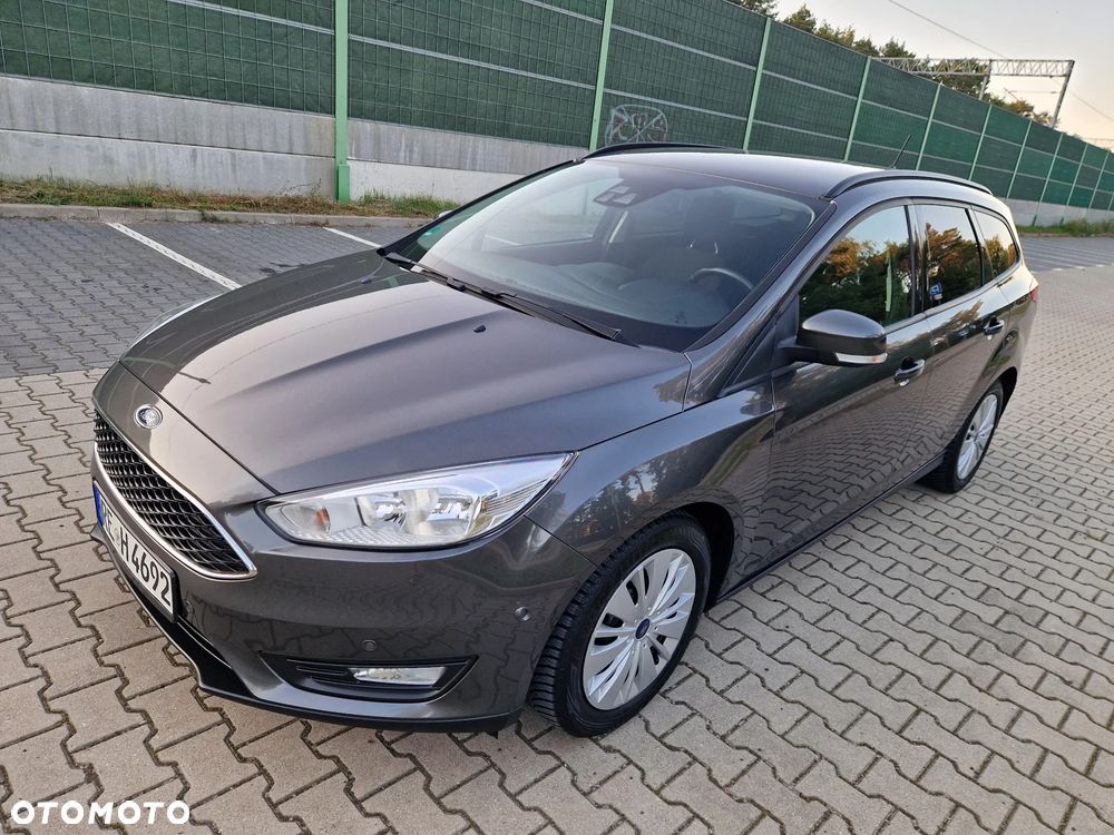 Ford Focus - 12