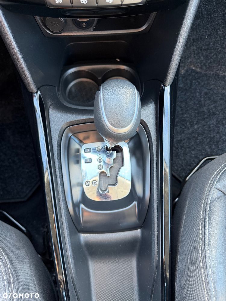 Peugeot 2008 PureTech 110 GPF Stop&Start EAT6 Crossway - 23