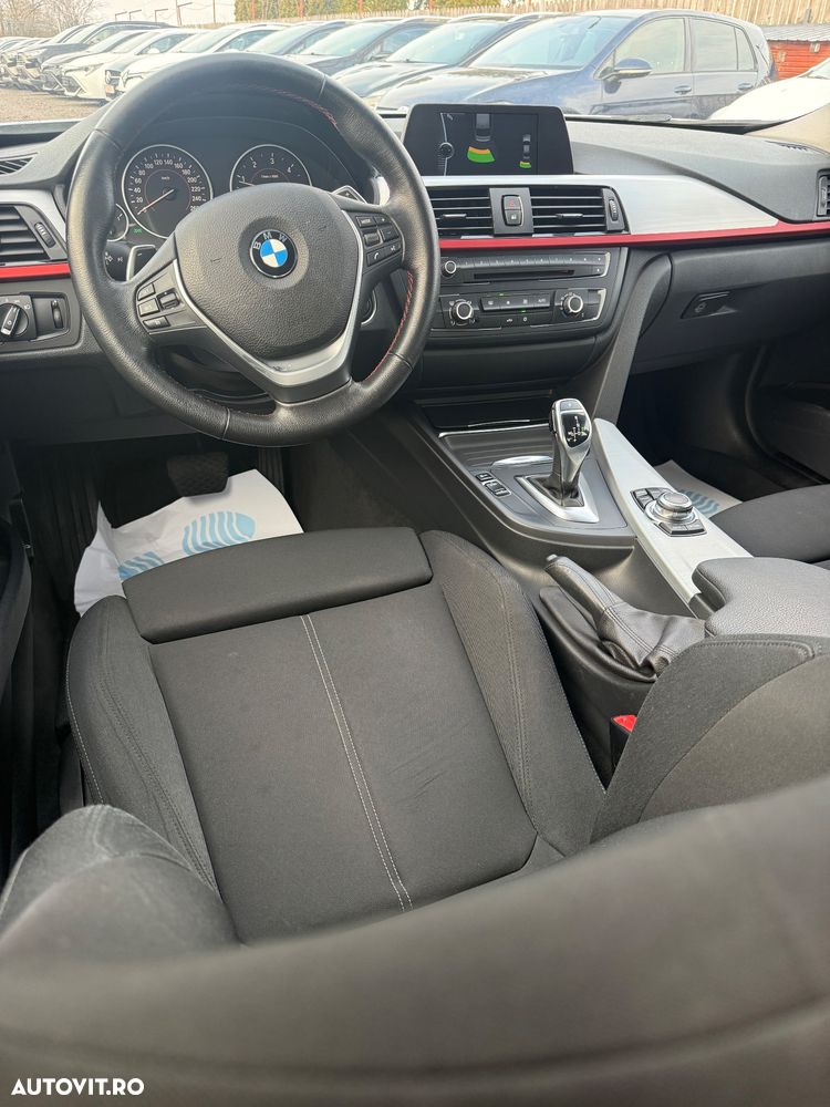 BMW Seria 3 320d Efficient Dynamic Edition Aut. Blue Performan Sport Line - 3