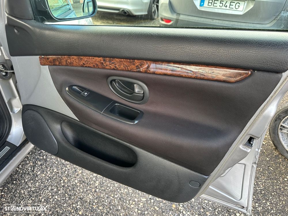 Peugeot 406 1.8 Executive - 12