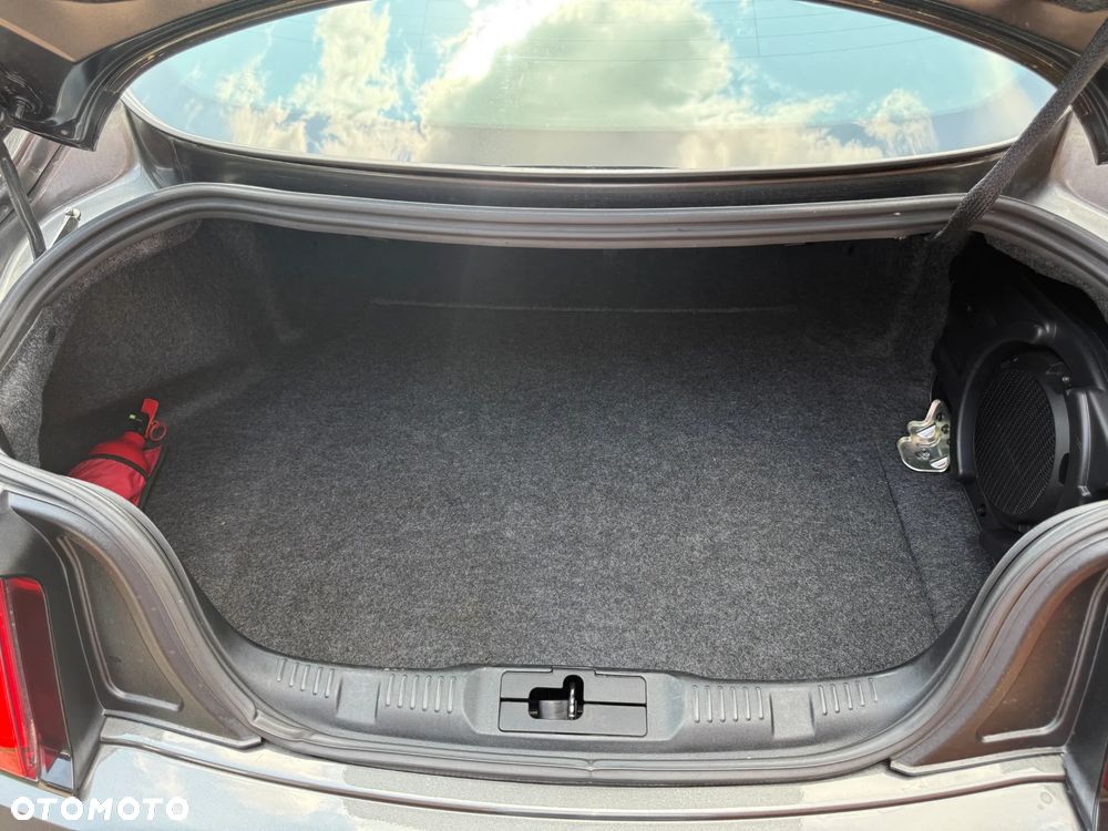 Ford Mustang 5.0 V8 GT - 15