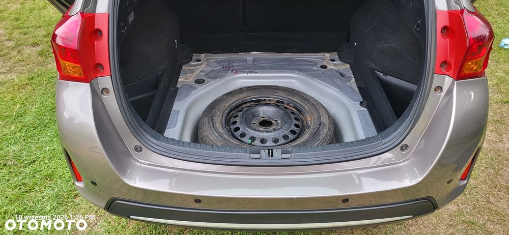Toyota Auris - 14