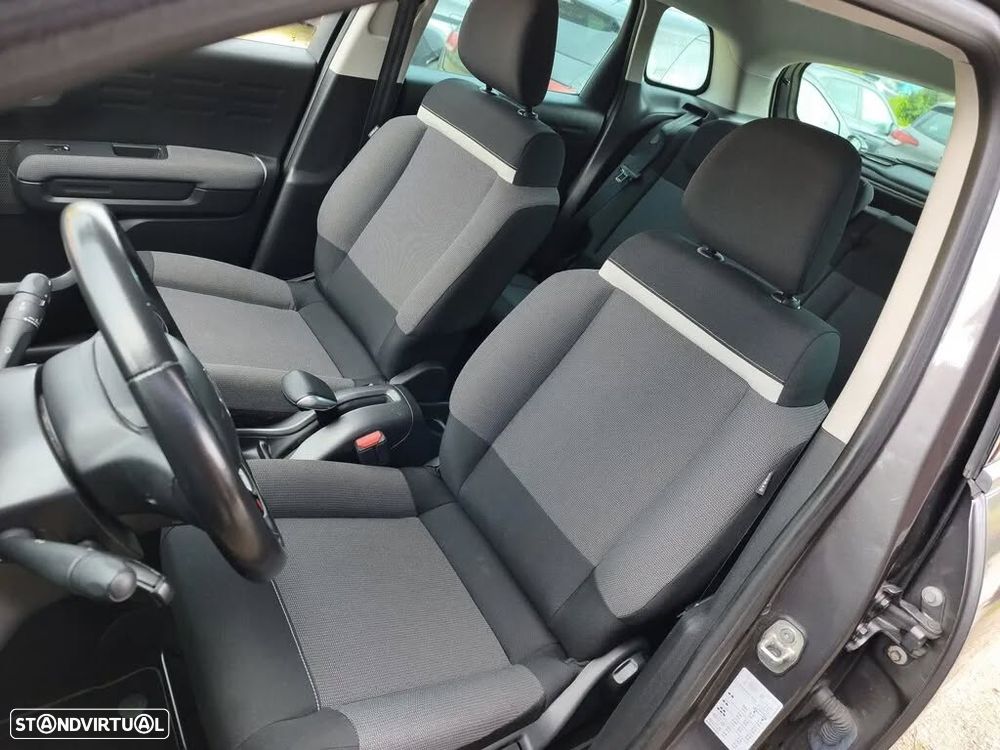 Citroën C3 Aircross BlueHDI 100 Stop & Start Shine - 11