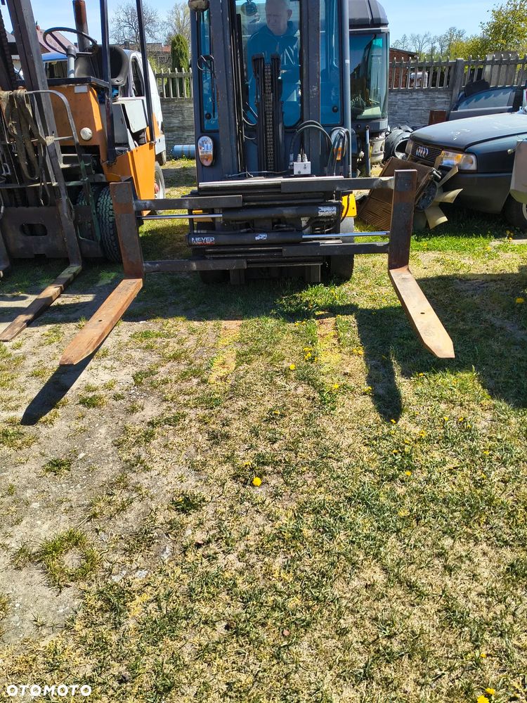 Jungheinrich DFG 320S - 15