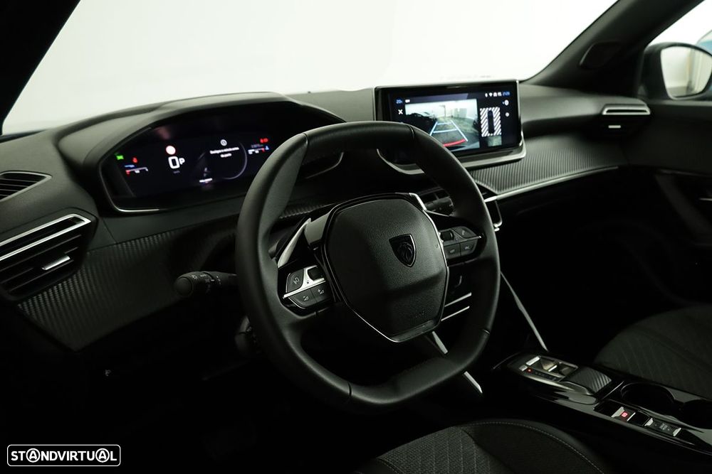 Peugeot 2008 1.2 PureTech Allure EAT8 - 7
