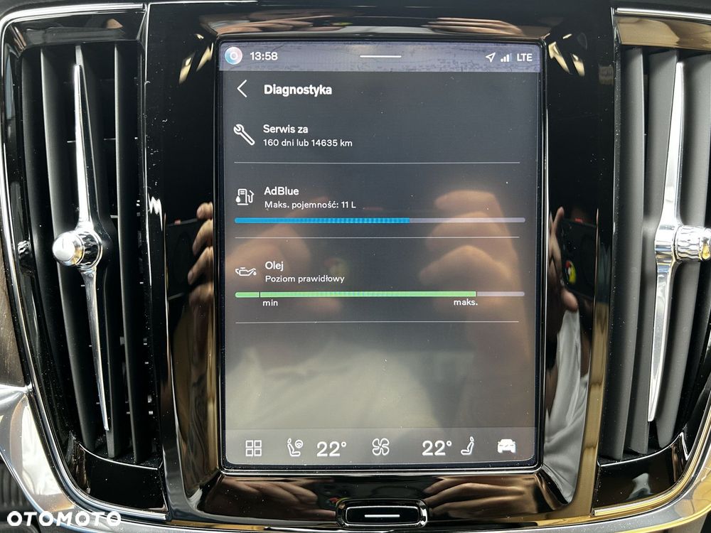 Volvo V90 Cross Country - 28