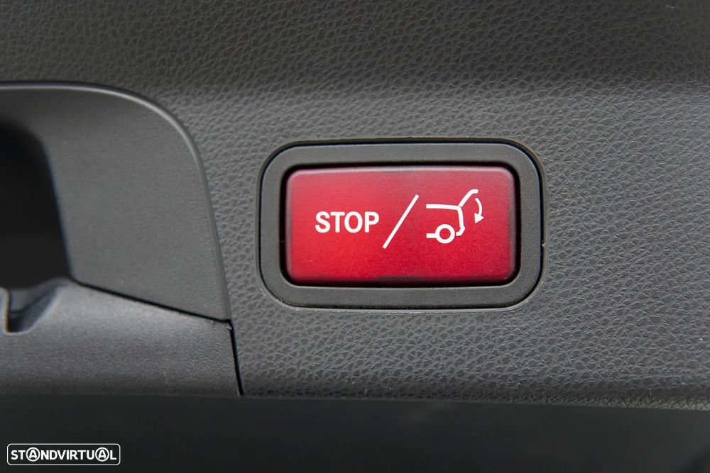 Mercedes-Benz GLC 300 e 4Matic - 57