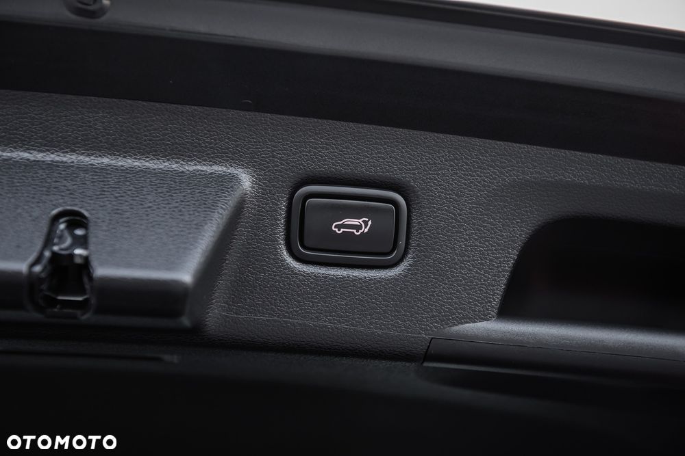 Kia XCeed - 32