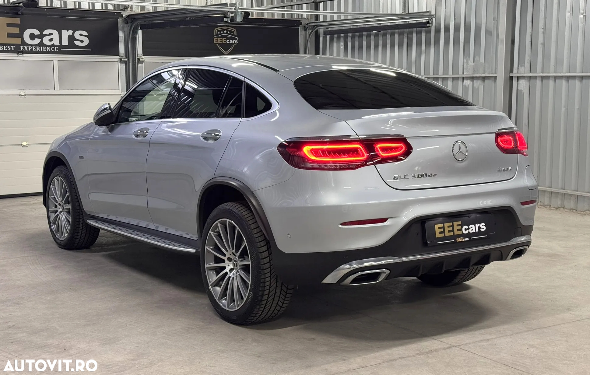 Mercedes-Benz GLC Coupe 300 de 4Matic 9G-TRONIC AMG Line - 5