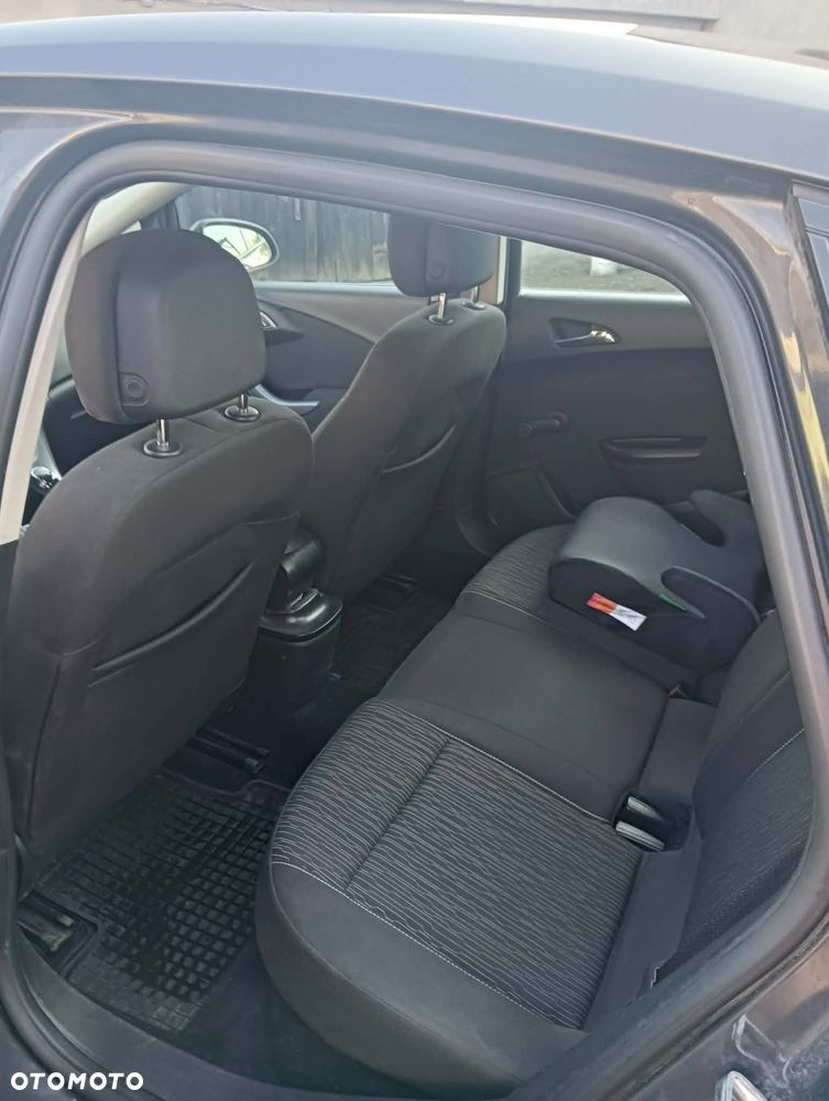 Opel Astra 1.7 CDTI ecoFLEX - 2